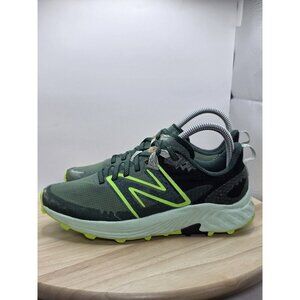 New Balance FuelCell Summit V3 Trail Running Hiking Sz 7 Women Forest Green